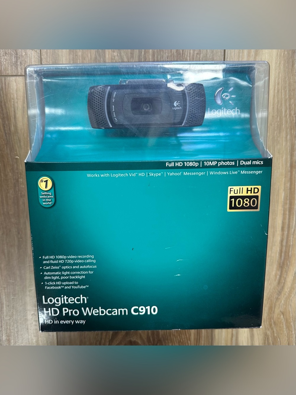 Logitech 1080P 10 MP HD Pro Webcam Model C910 New Open Box